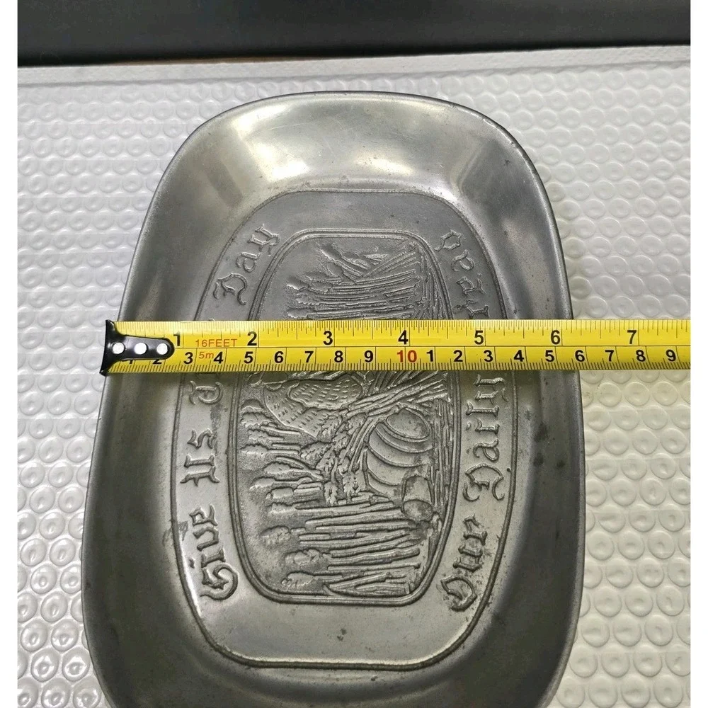 Vintage Cantrell Collection Pewter Bread Tray 
